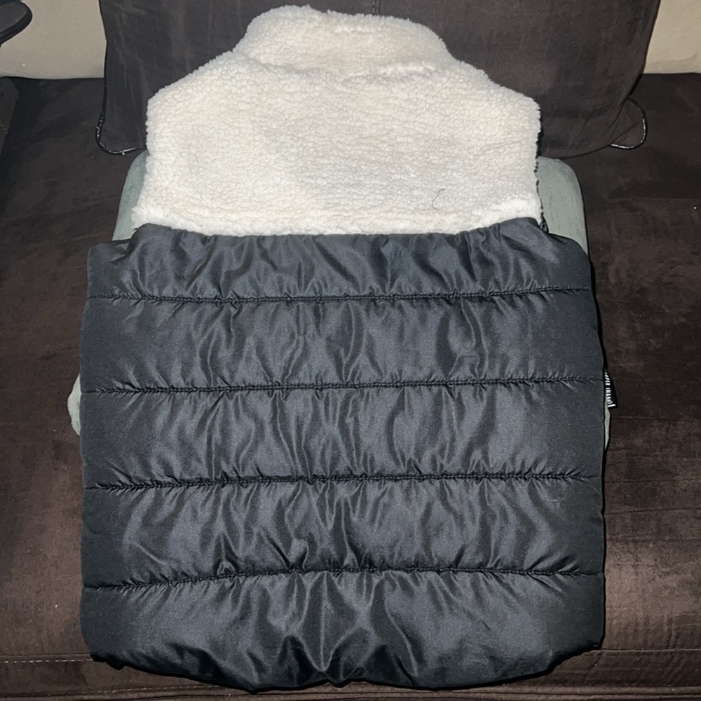 𝚃𝙸𝙼𝙱𝙴𝚁𝙻𝙰𝙽𝙳 𝙿𝚄𝙵𝙵𝙴𝚁 𝚅𝙴𝚂𝚃 - Picture 5 of 5